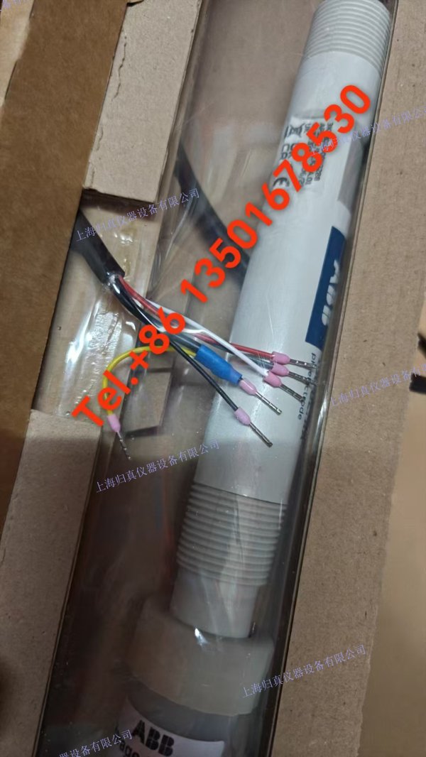 ABB 100 ULTRA pH/ORP 模擬感測器: APS131.P2.K2.A.01-M5 簡化低電導率應用中的測量:100 ULTRA 無需補充電解液