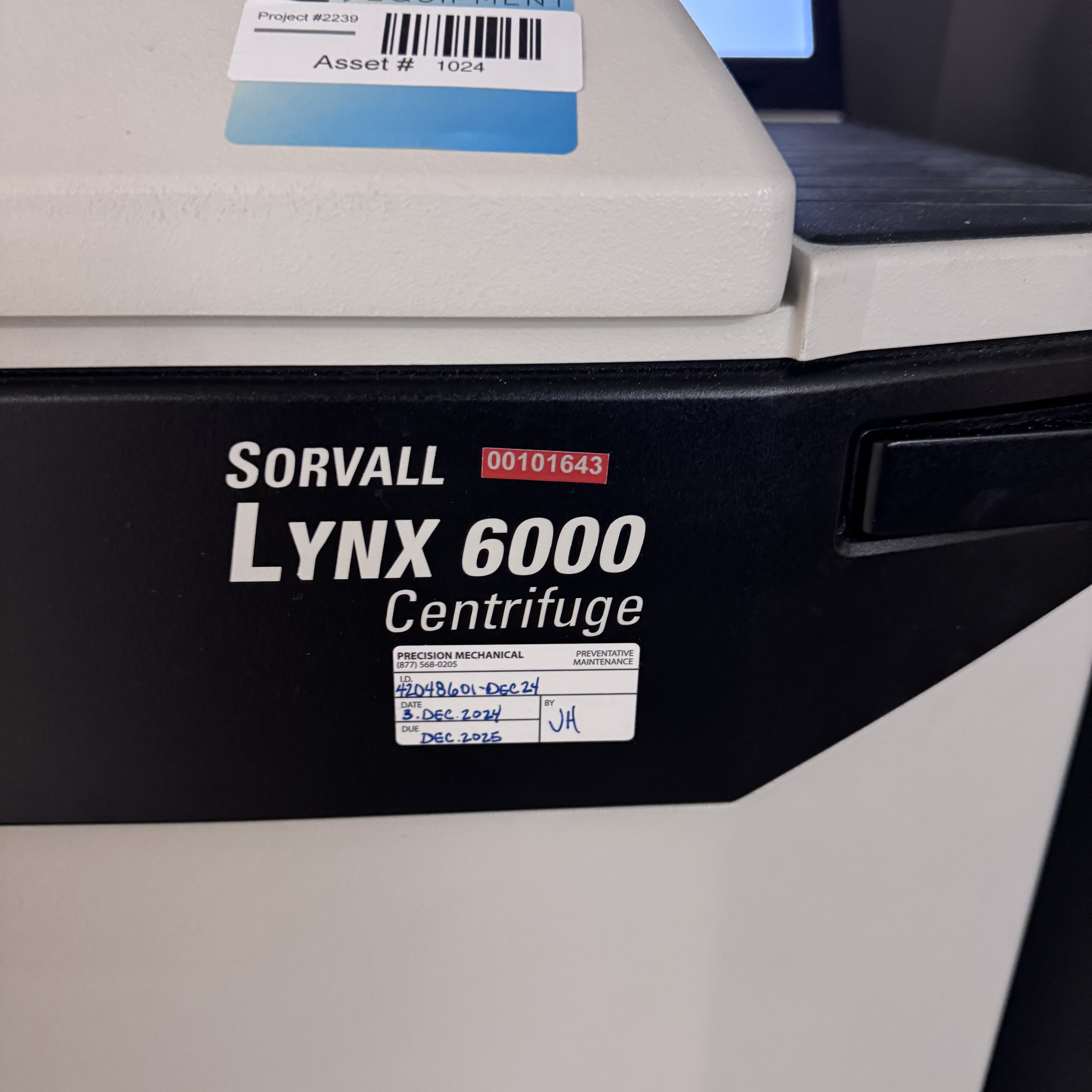 Thermo Fisher Scientific Lynx series floor-standing centrifuges ...