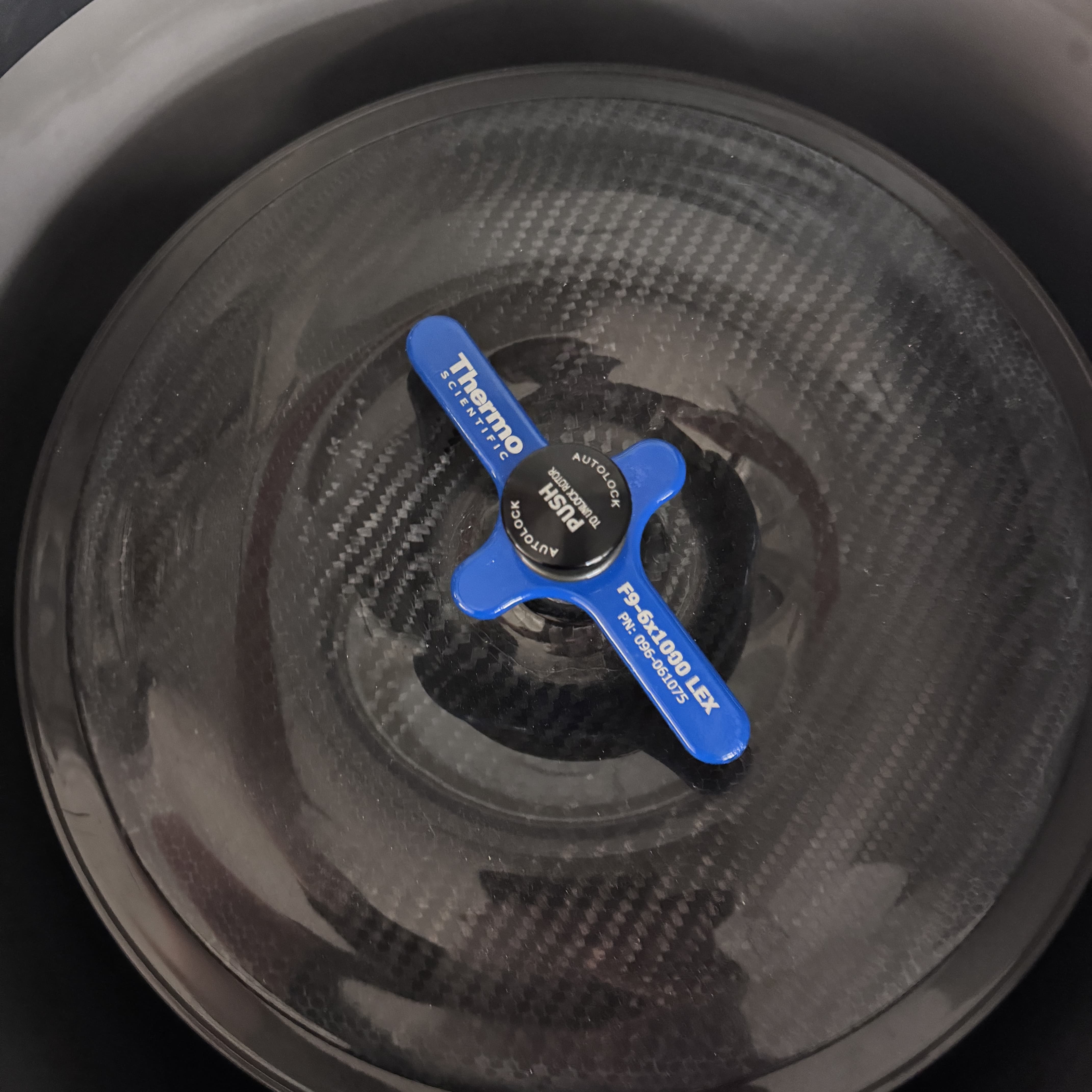 Thermo Fisher Scientific Lynx series floor-standing centrifuges ...