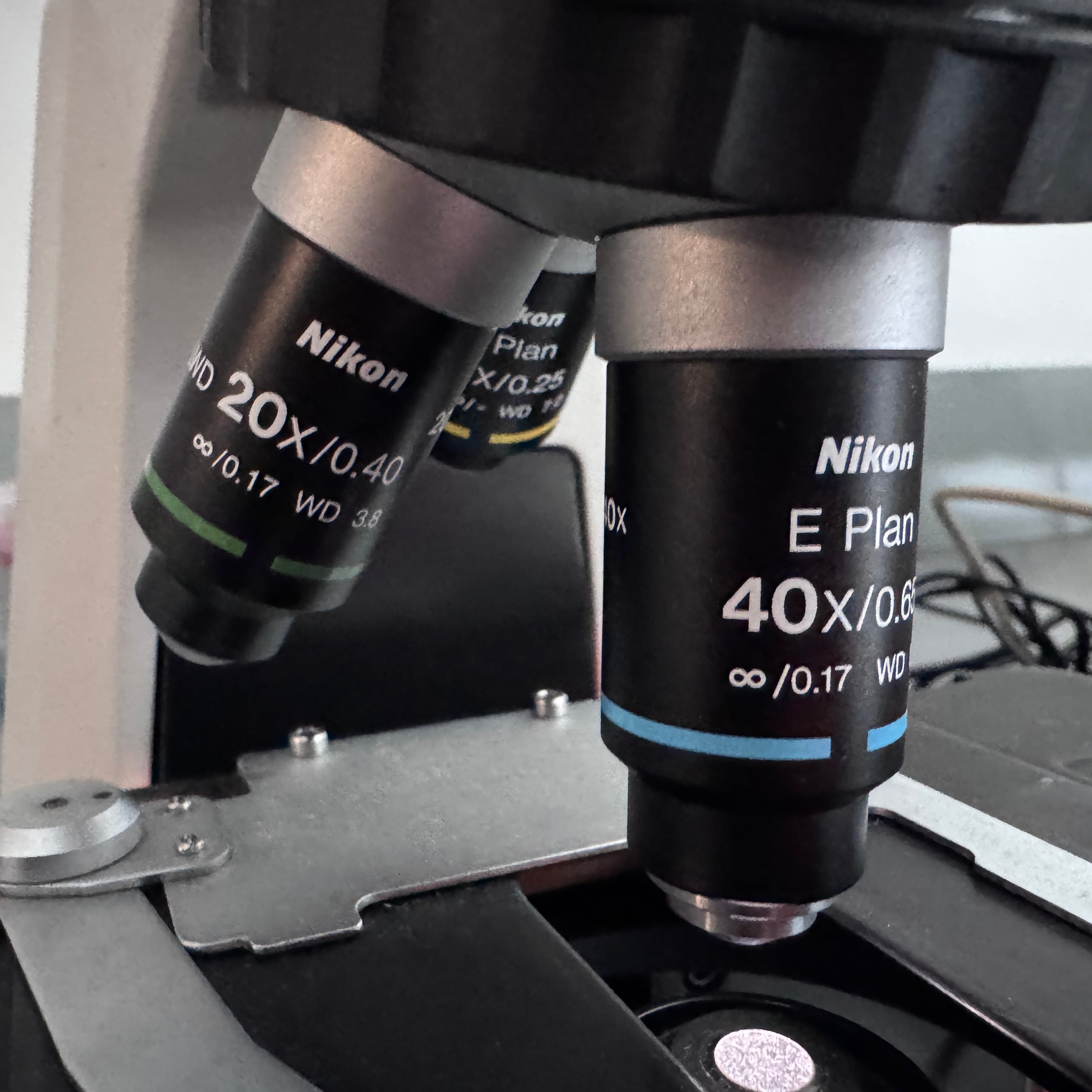 Nikon Eclipse E200 microscope with 3x objective lens