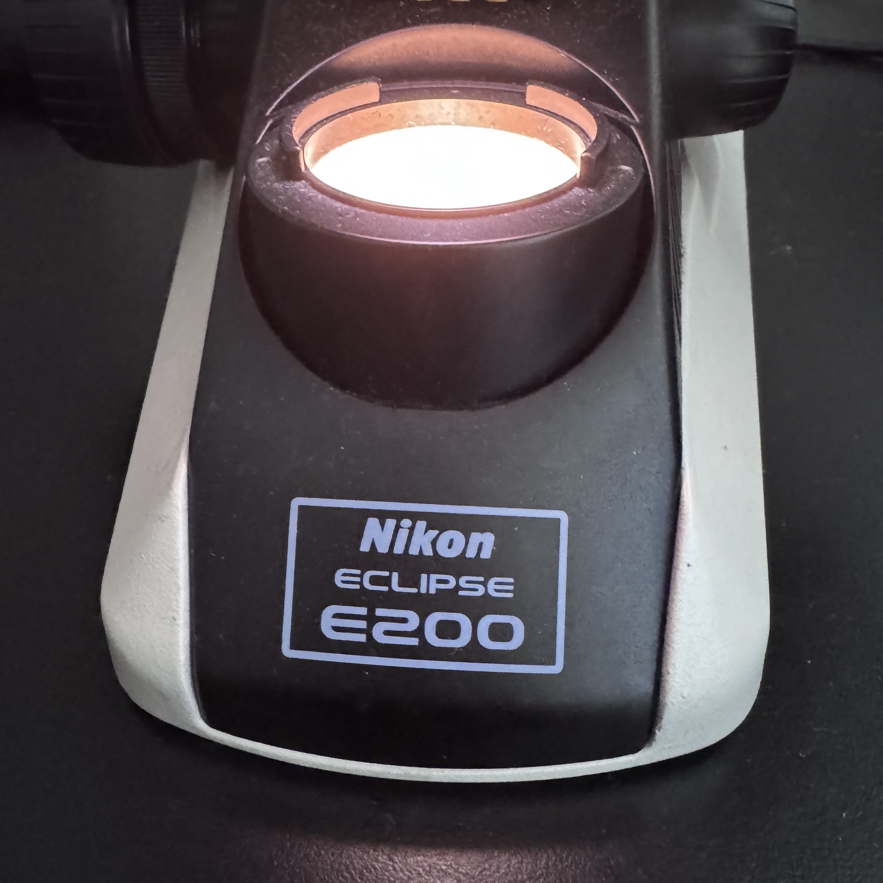 Nikon Eclipse E200 microscope with 3x objective lens