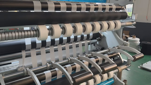 上海個性化透氣膜分切機(jī)大小 歡迎咨詢 廣東恒輝隆機(jī)械供應(yīng)