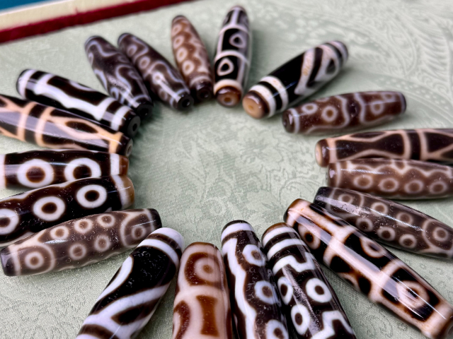 山東禮品地覺(jué)醒二十一眼天珠以客為尊