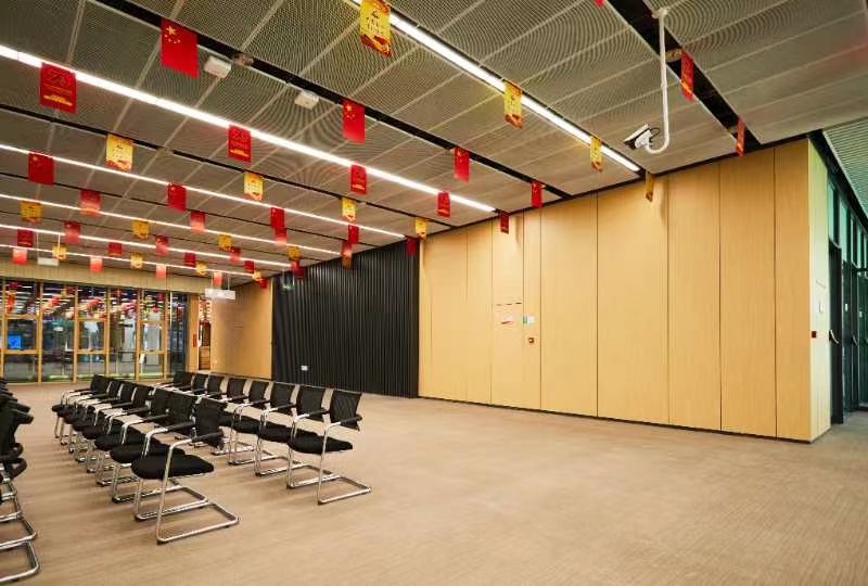 戳！了解無(wú)機(jī)預(yù)涂板的特點(diǎn)及應(yīng)用