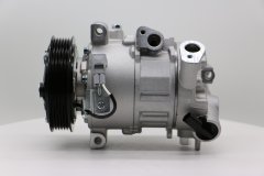 MJ53033Alfa Romeo Giulia 2.2D 2015-