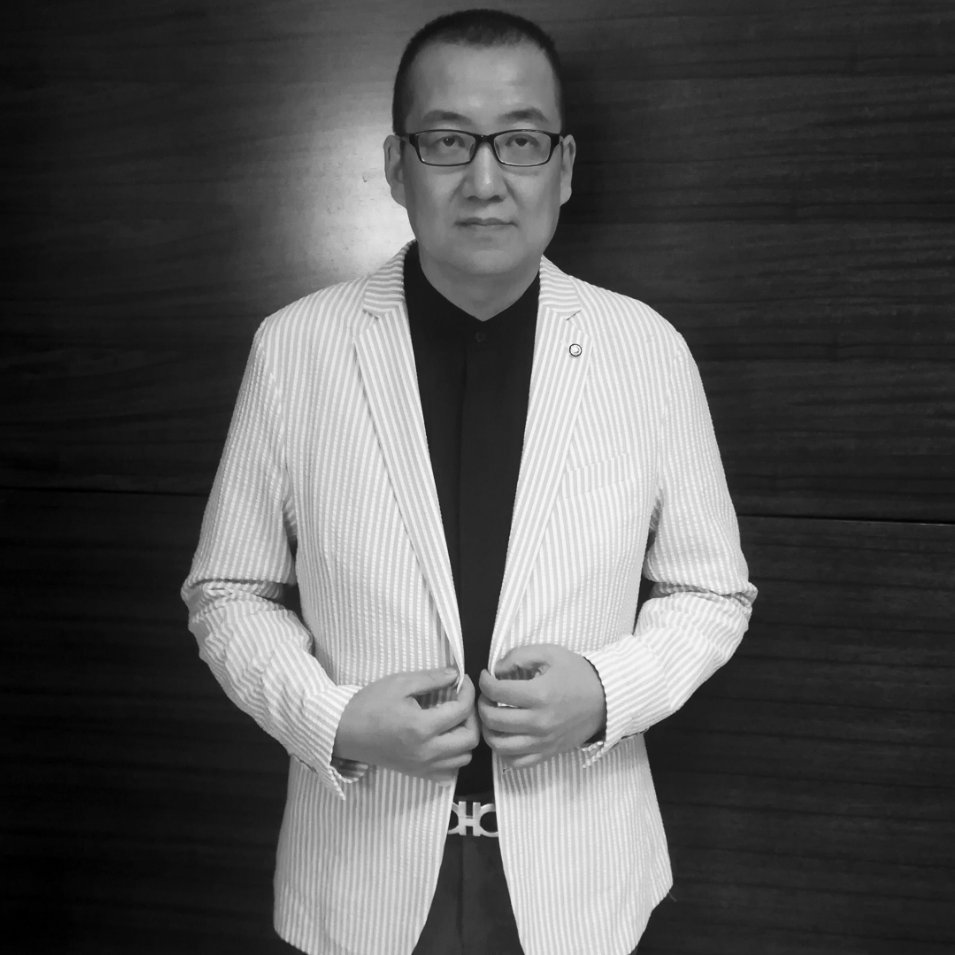 劉子軍老師企業管理培訓講師簡介-國際關系問題專家-百慧豐-企培網