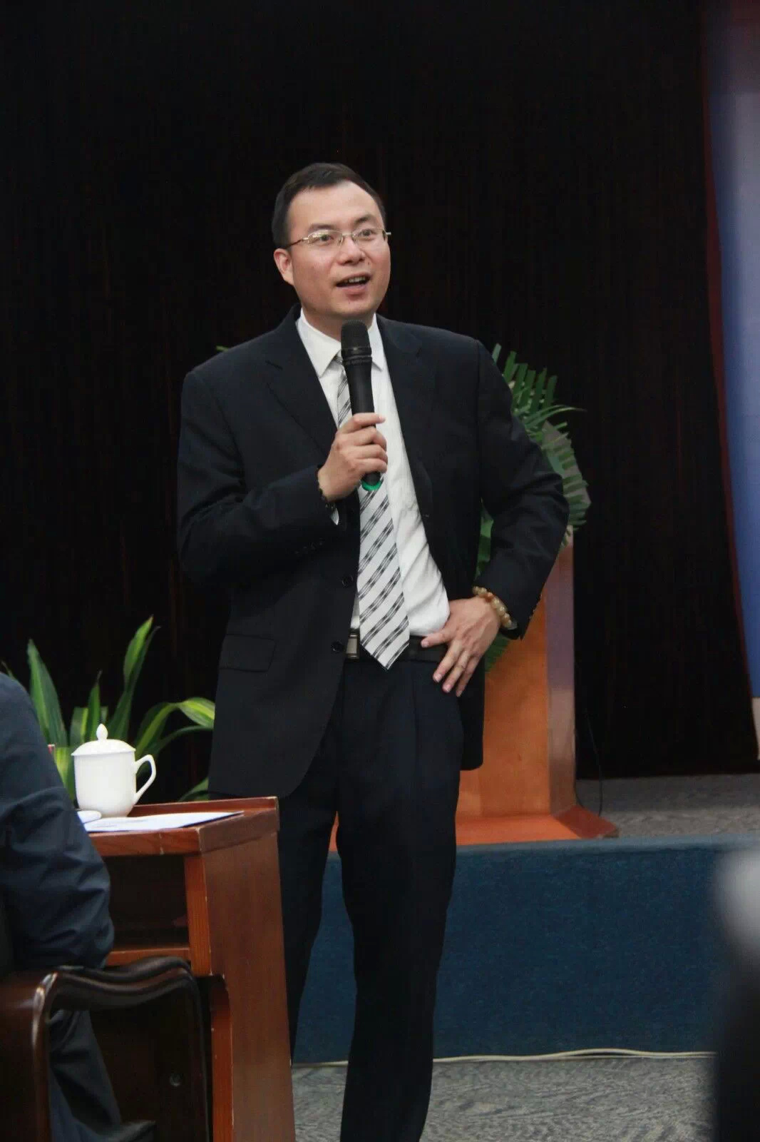 張靖笙老師企業管理培訓講師簡介-大數據和創新教育專家-百慧豐-企培網?