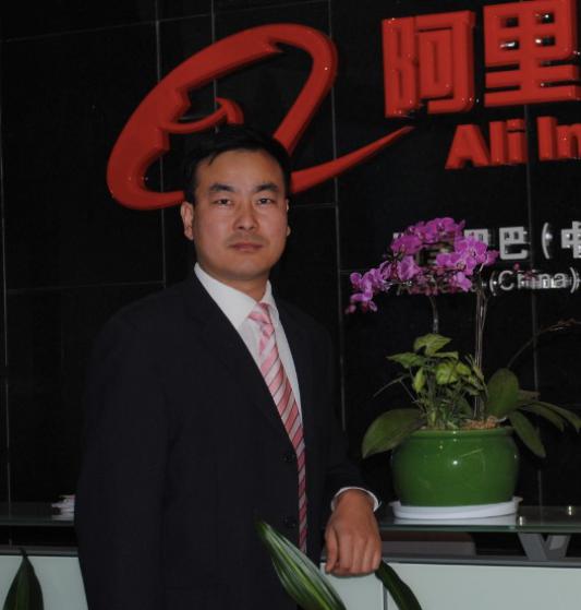 楊佑泉老師企業管理培訓講師簡介-互聯網資深培訓師-百慧豐-企培網