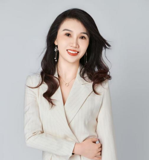 何詠晴老師企業(yè)管理培訓(xùn)講師簡介-資深心理導(dǎo)師-百慧豐-企培網(wǎng)