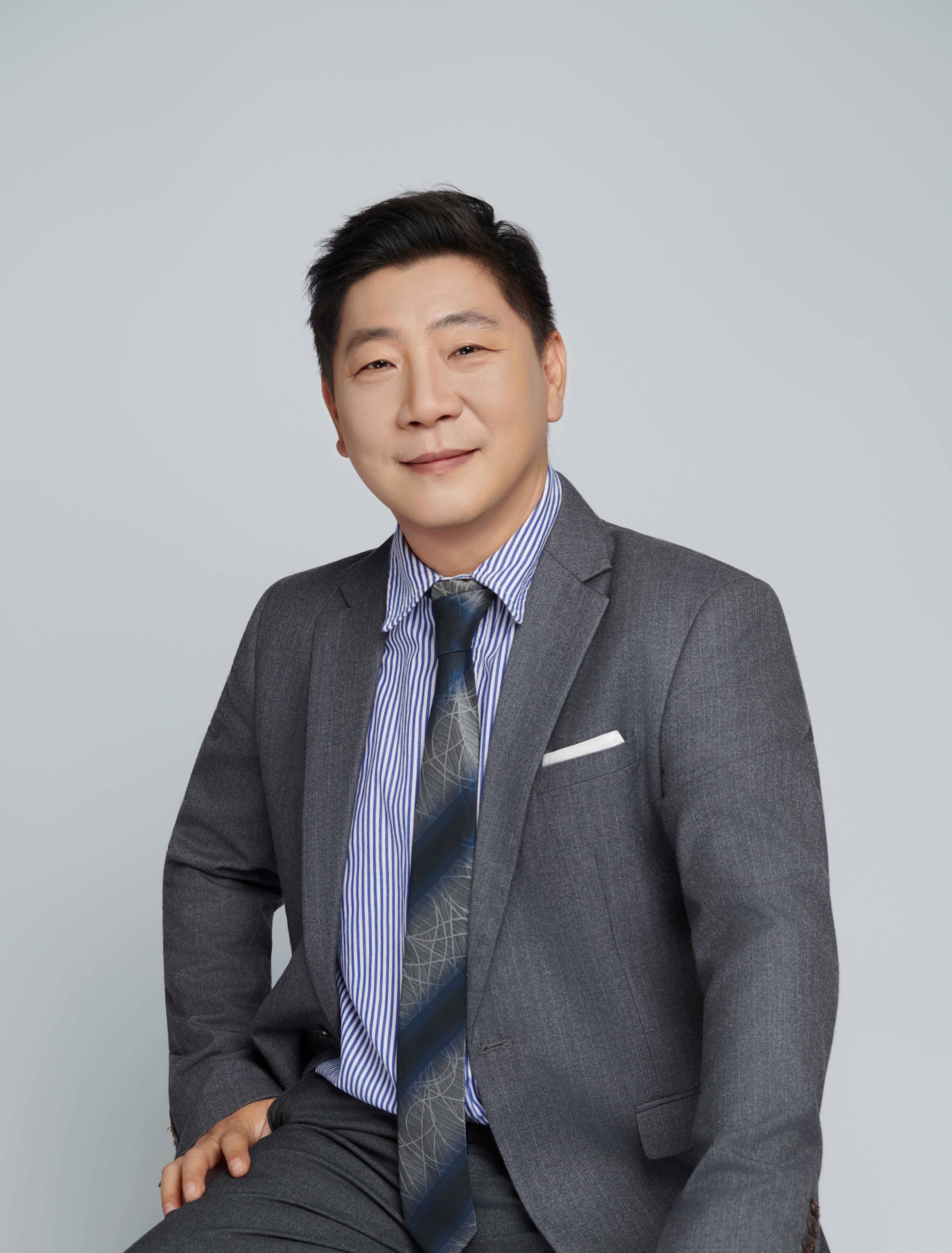 王新隆老師企業(yè)管理培訓(xùn)講師簡介-心理學(xué)咨詢導(dǎo)師-百慧豐-企培網(wǎng)