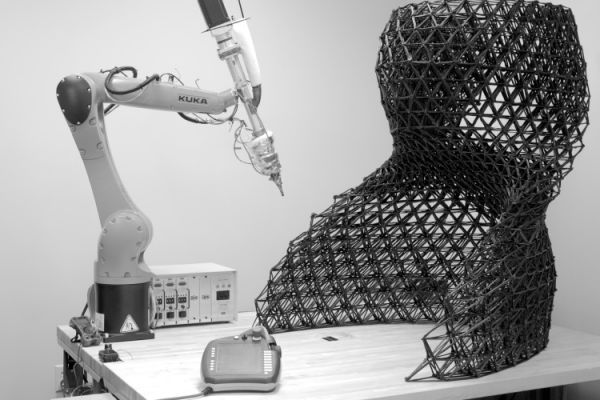 3D打印技術：重塑現(xiàn)代制造業(yè)與醫(yī)療領域的革新力量