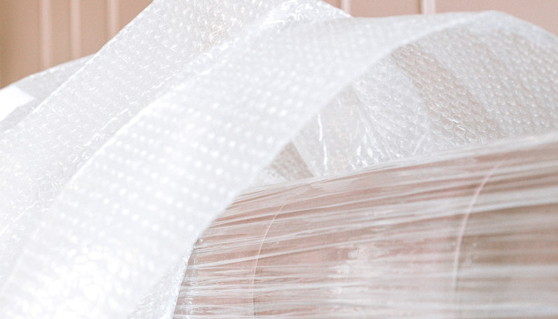 橡塑制品的品種繁多，按工作狀態可分為靜態密封用制品和動態密封用制品