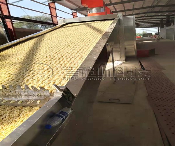 果渣烘干機(jī)_連續(xù)式果渣烘干設(shè)備_果渣定制干燥機(jī)