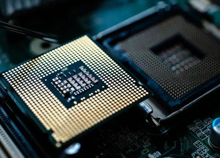 制冷片TEC引線激光焊接技術(shù)革新，電子溫控迎新機(jī)遇
