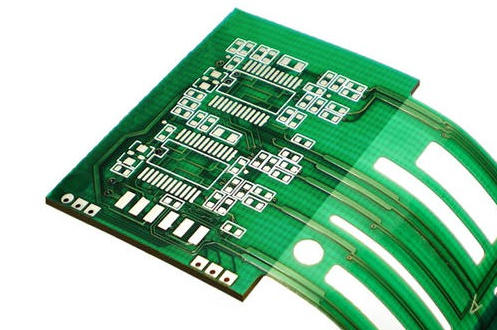 紫宸激光微鉆孔機(jī)：點(diǎn)亮5G柔性PCB的精密連接