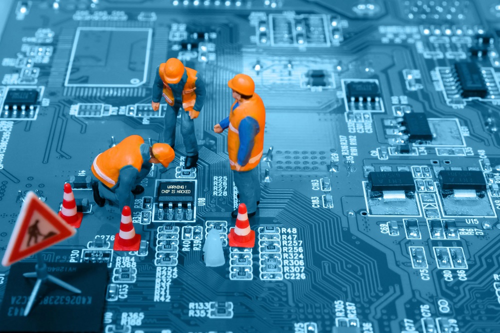 紫宸激光錫焊如何攻堅電子制造行業的三大痛點