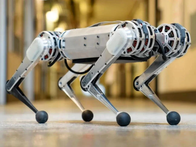 從機(jī)械狗關(guān)節(jié)拆解看懂激光焊點(diǎn)里的硬核科技