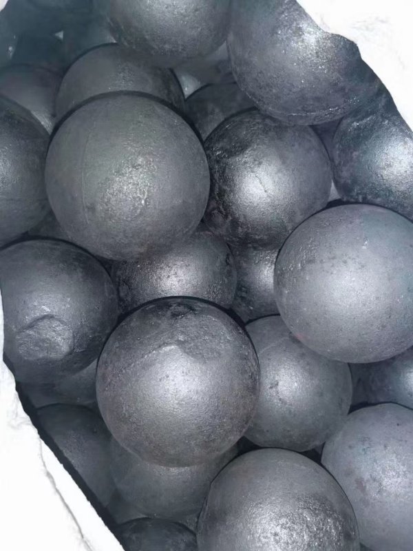 鋼球