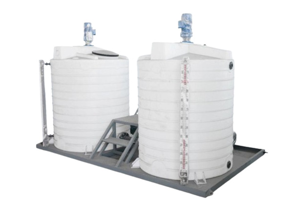 半自動加藥裝置