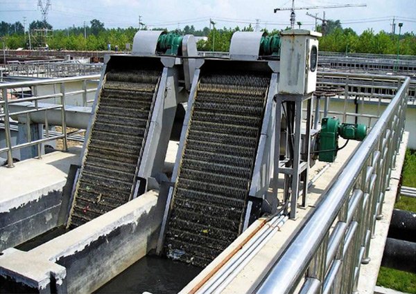 回轉(zhuǎn)式機械格柵