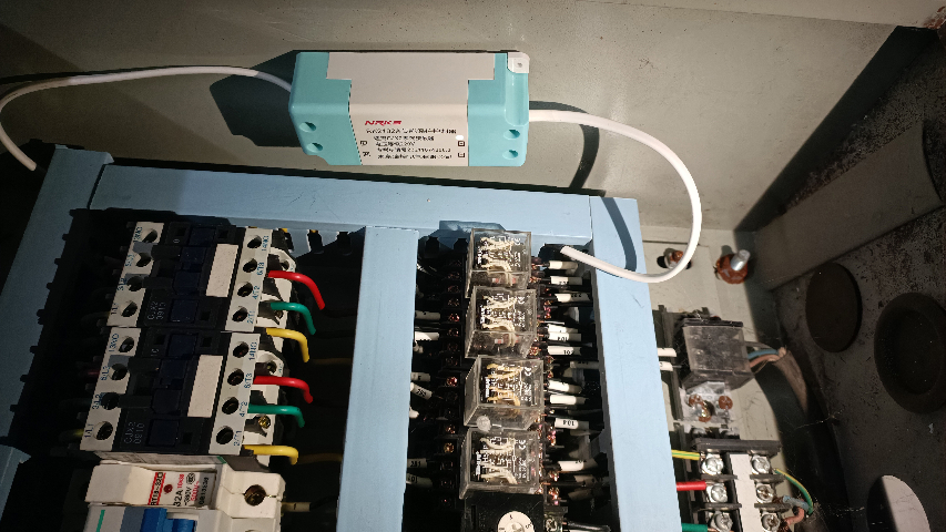 鄭州晃電跳閘節(jié)能保護(hù)控制器怎么選 南京瑞控電供應(yīng)