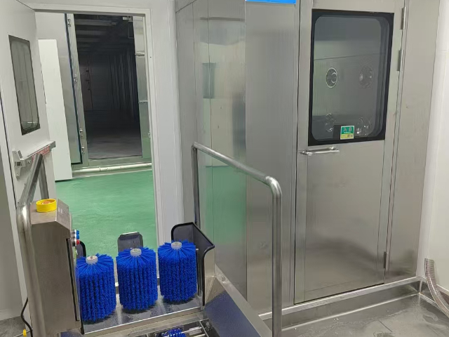 江蘇鞋底清洗機(jī)風(fēng)淋室價(jià)格 服務(wù)為先 蘇州安爾泰空氣過濾設(shè)備供應(yīng)