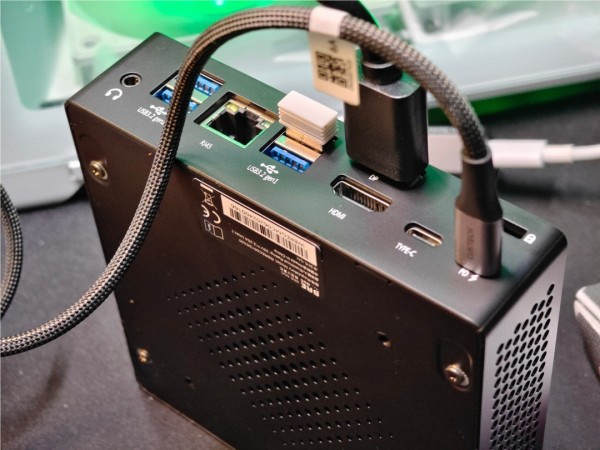 E599e1aaad50728437cdade36876ab89