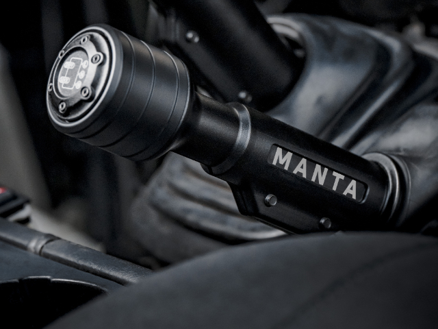 成都路虎卫士内饰改装公司推荐,汽车改装