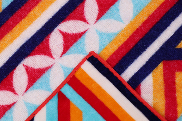 四川居家雙面全棉數(shù)碼印花毛巾代加工 不懶人紡織品江蘇供應(yīng);