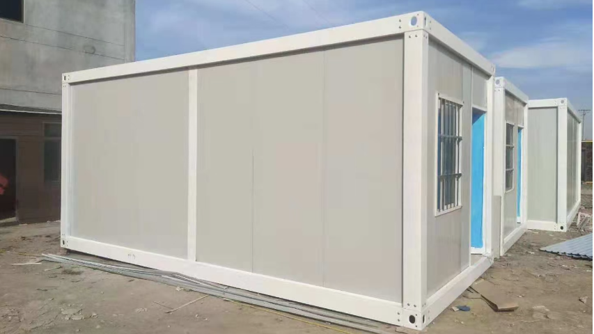 工地住人集裝箱房屋價(jià)格 誠(chéng)信互利 蘇州齊筑彩鋼板活動(dòng)房供應(yīng);