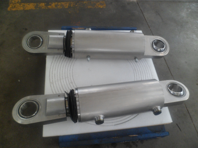 上海船用液壓油缸廠家 江蘇龍城洪力液壓設(shè)備供應(yīng)