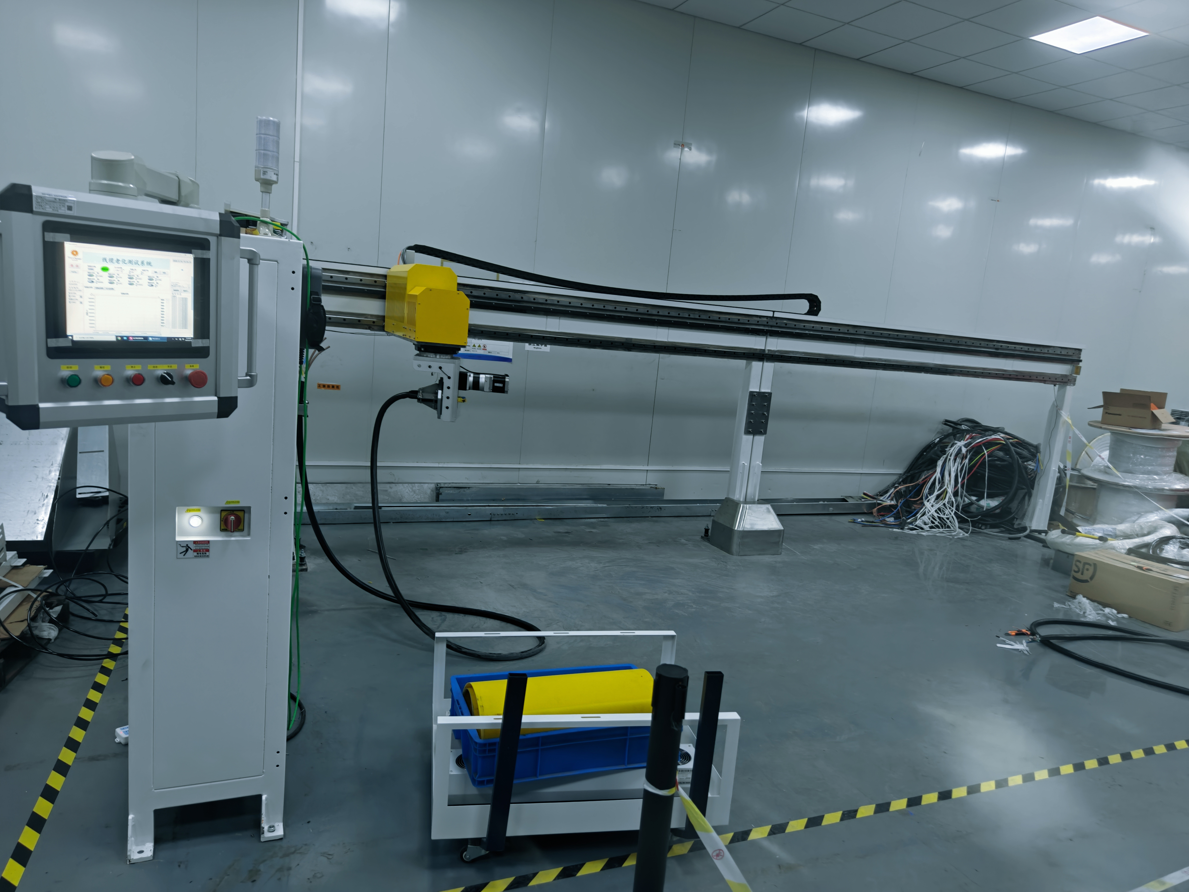 充电枪线缆拉扭摆测试机：中佳检测助力充电设备升级