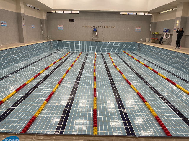 成都恒温泳池设备厂家