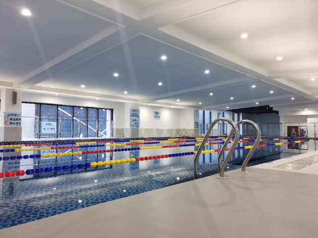 四川酒店溫泉設(shè)計(jì)公司 真誠(chéng)推薦 四川普羅帝泳池浴室設(shè)備安裝供應(yīng)