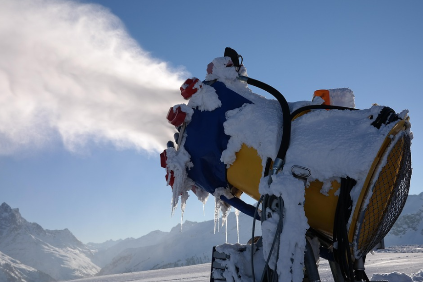 高溫造雪機(jī)的工作機(jī)制是怎樣的？