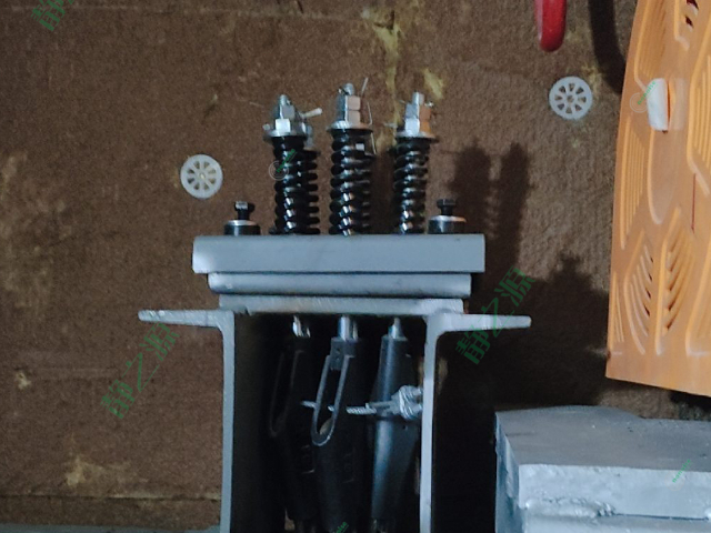 重慶頂樓電梯噪音機(jī)房噪音