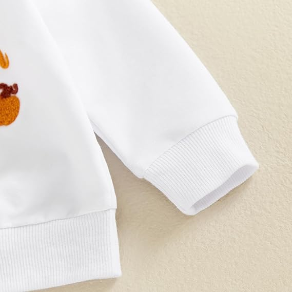 baby long sleeve top and pants suit
baby long sleeve top and pants suit