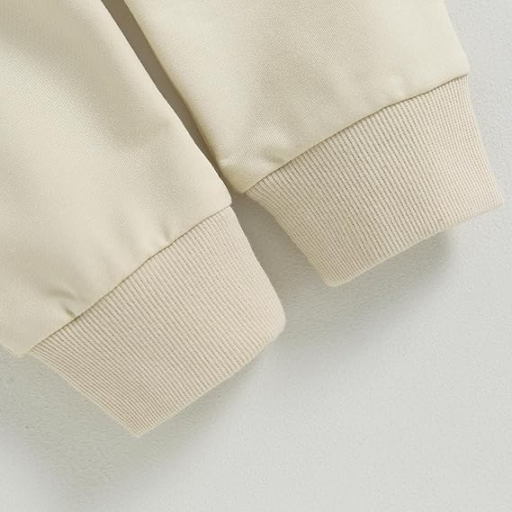 baby long sleeve top and pants suit
baby long sleeve top and pants suit