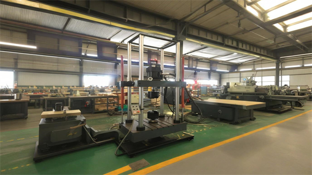 西安電液伺服預(yù)埋槽道疲勞試驗機(jī)廠家電話 服務(wù)至上 濟(jì)南五星測試儀器供應(yīng)