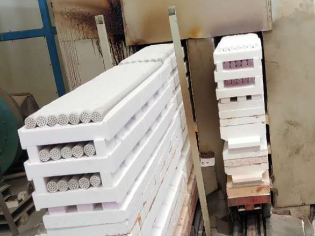 山西陶瓷干燥自动化陶瓷智能工厂规划方案 客户至上 广东汇博机器人技术供应;