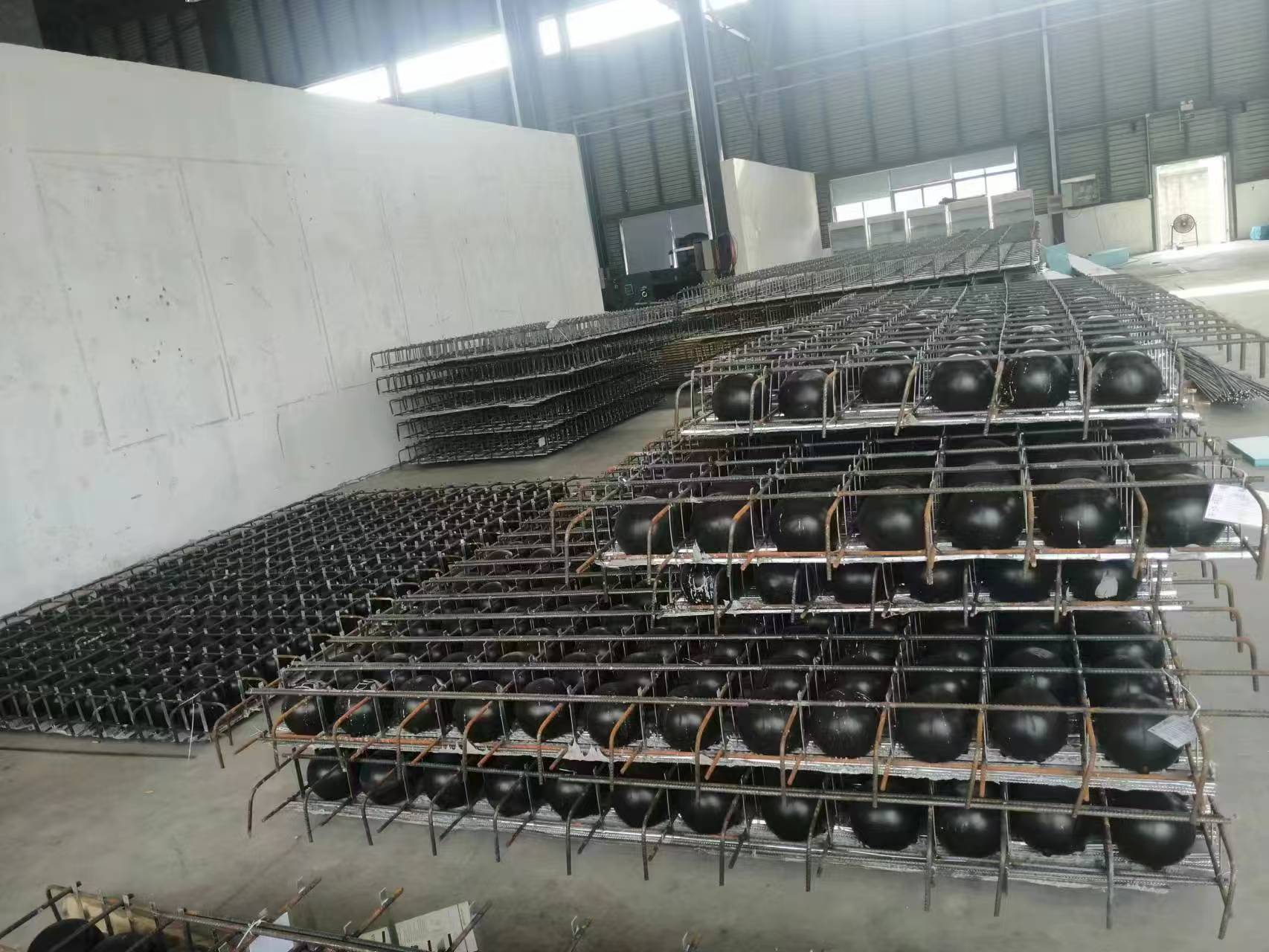 LP裝配式鋼筋骨架卡模體系