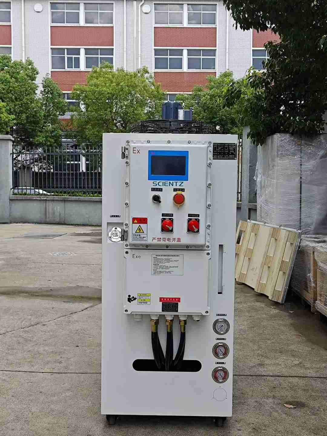 Refrigeration and heating cyclers