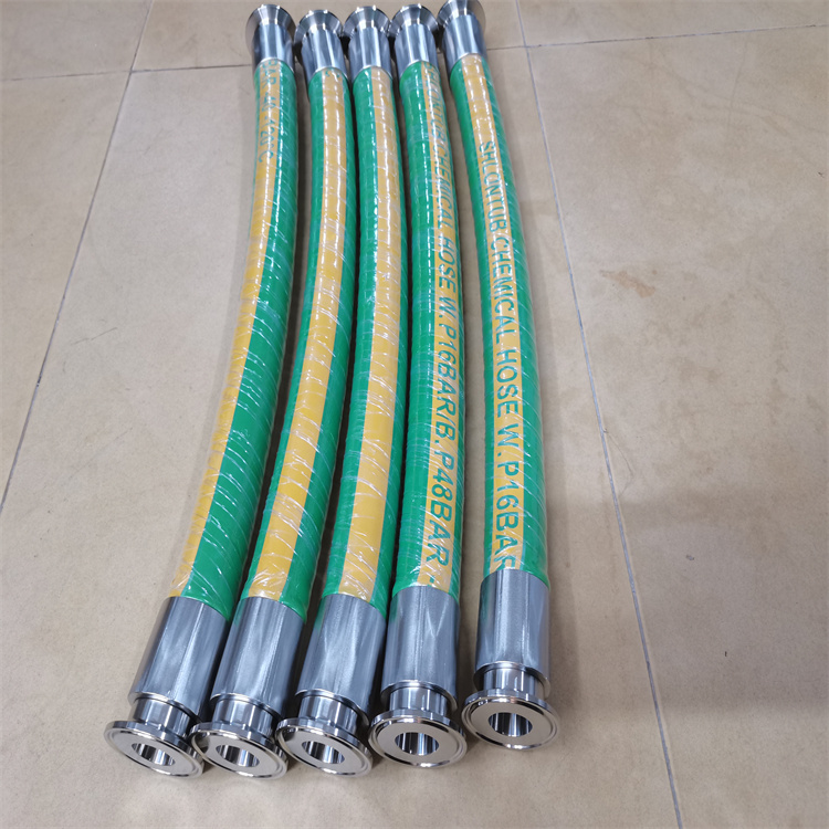 盛龙 UPE 橡胶化工管：耐腐抗老化，化工输送稳定可靠​ 深圳盛龙流体供应
