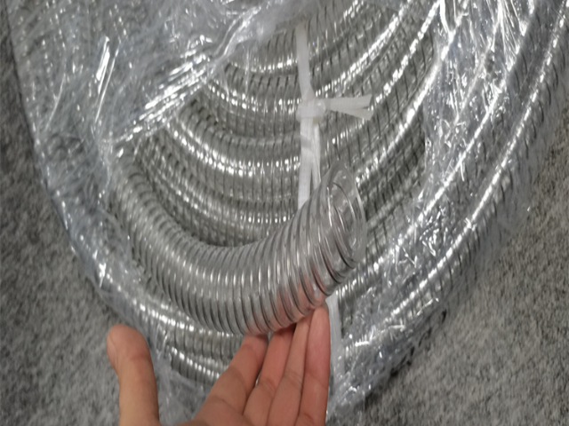 材質(zhì)柔軟穩(wěn)定PU鋼絲軟管程機(jī)械廠配套佳,PU鋼絲軟管