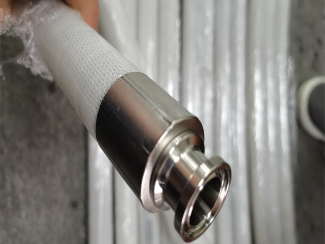 浙江物料流量精確控制硅膠鋼絲軟管 深圳盛龍流體供應(yīng)