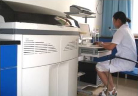 全自動生化分析儀