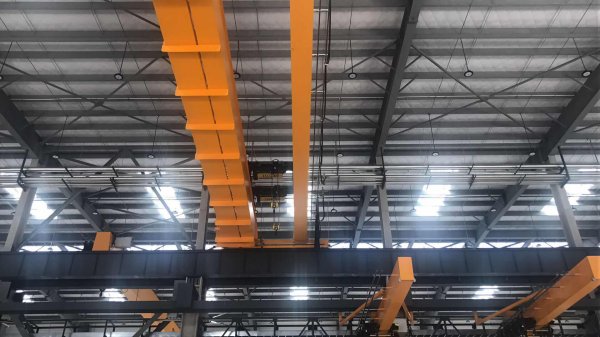 LH10T+10T歐式電動葫蘆雙梁橋式起重機