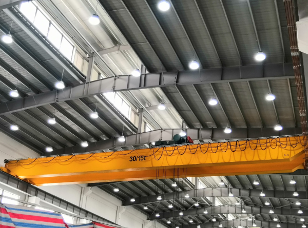 華榮科技安裝起重機(jī)近百臺(tái)