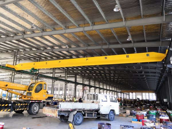 5T電動(dòng)單梁橋式起重機(jī)(配套鋼絲繩電動(dòng)葫蘆)