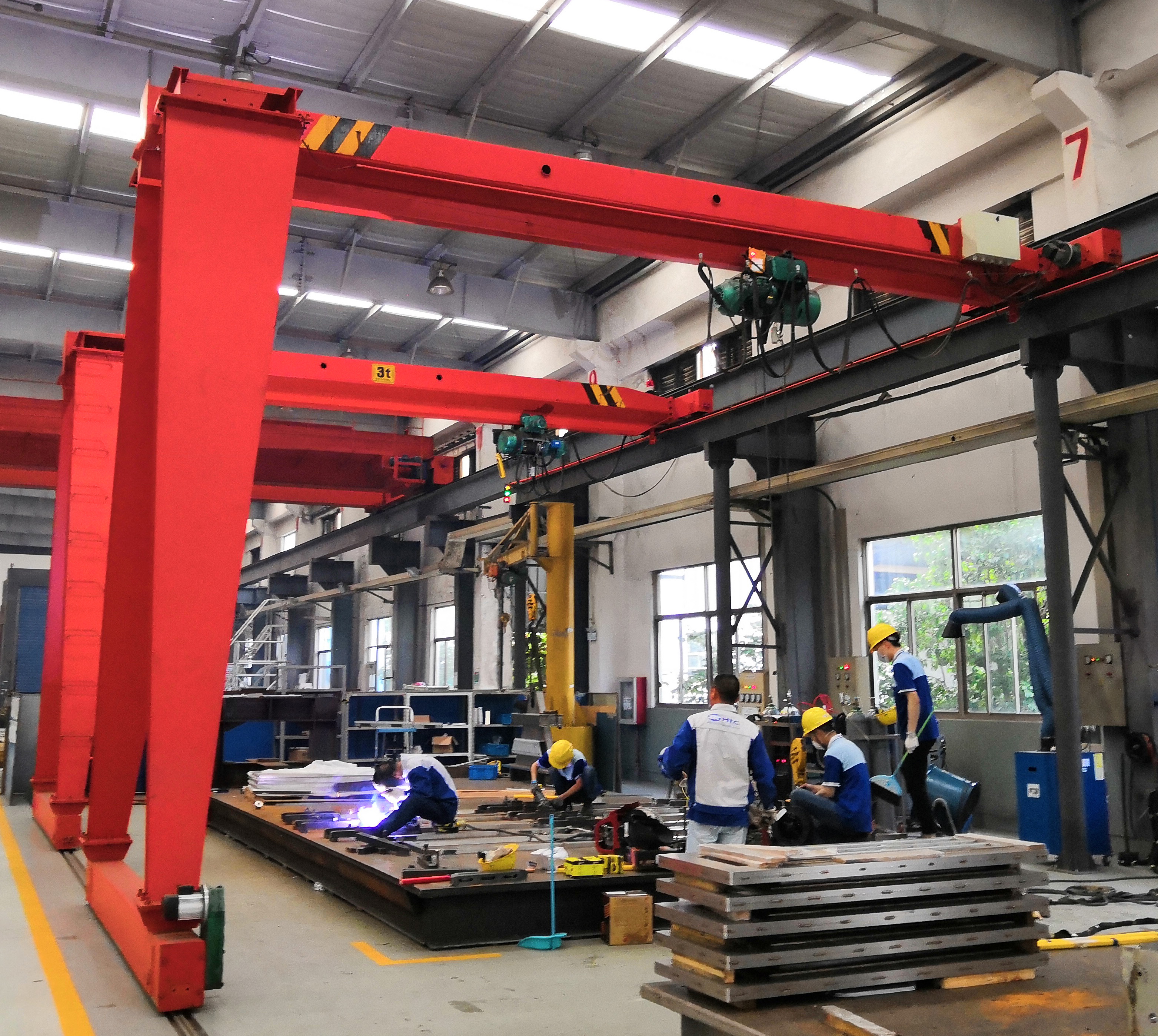 雙梁起重機,上海奧展起重機械有限公司